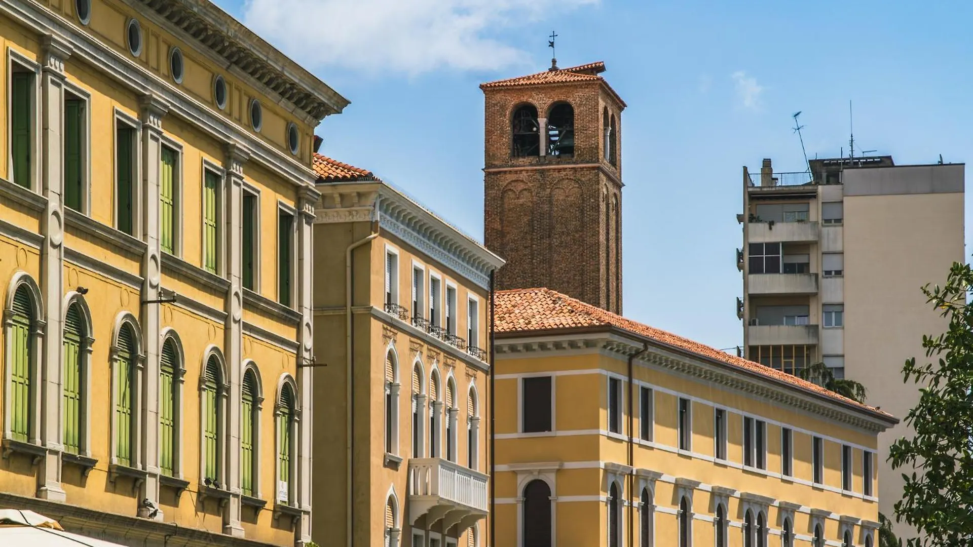 Opera Venice Apartment Mestre Italia