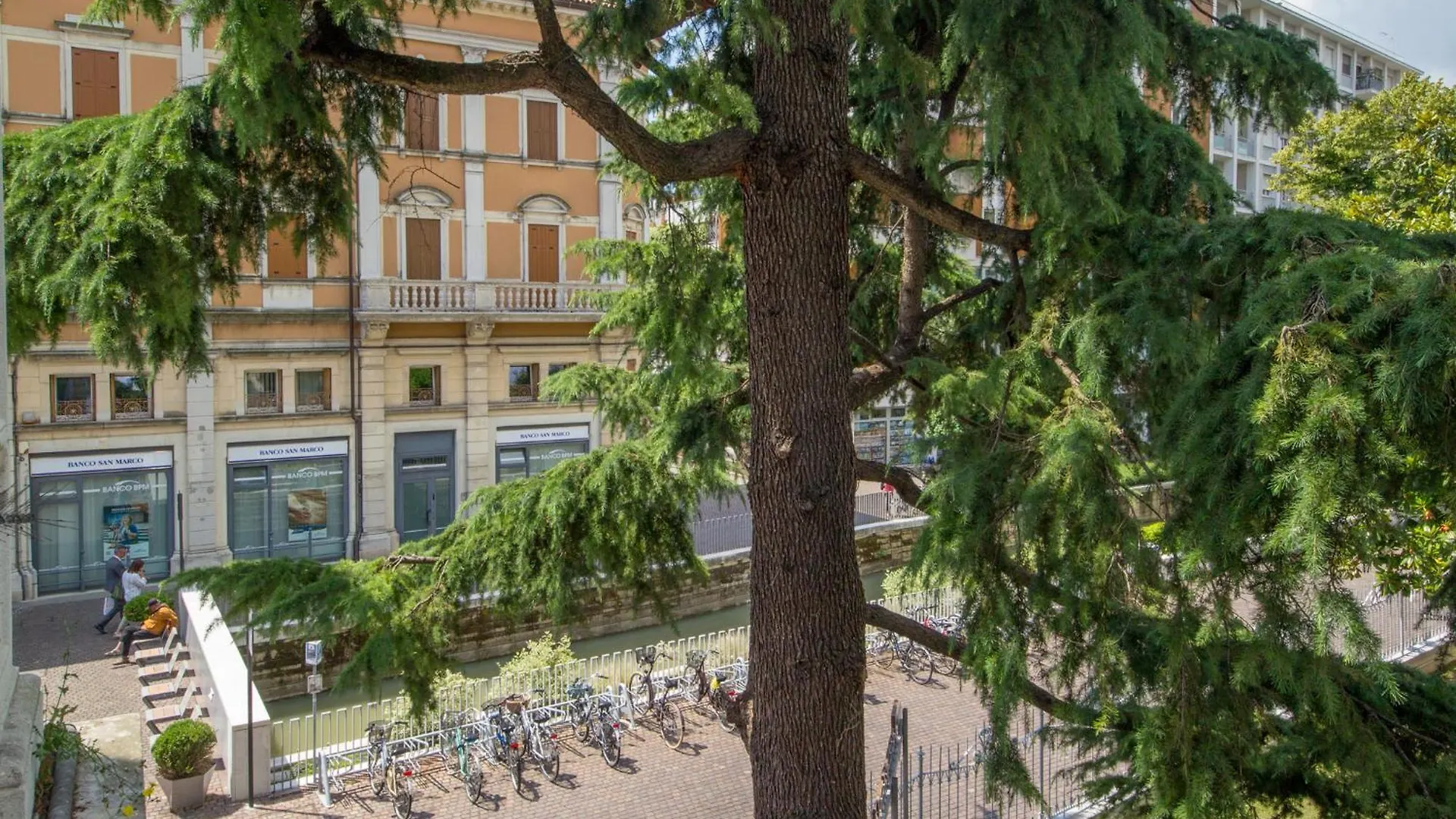 Opera Venice Apartment Mestre 0*,  Italia