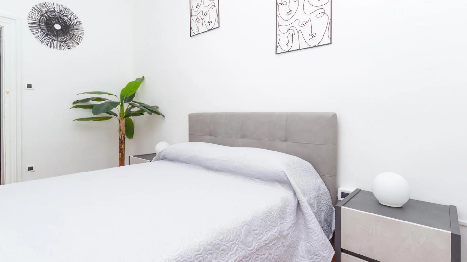 Opera Venice Apartment Mestre 0*,  Italia