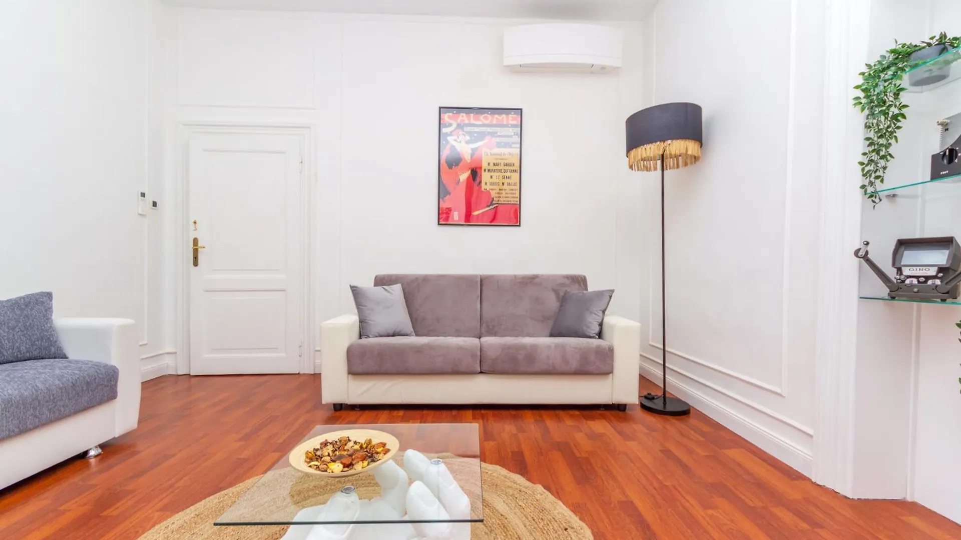 Opera Venice Apartment Mestre