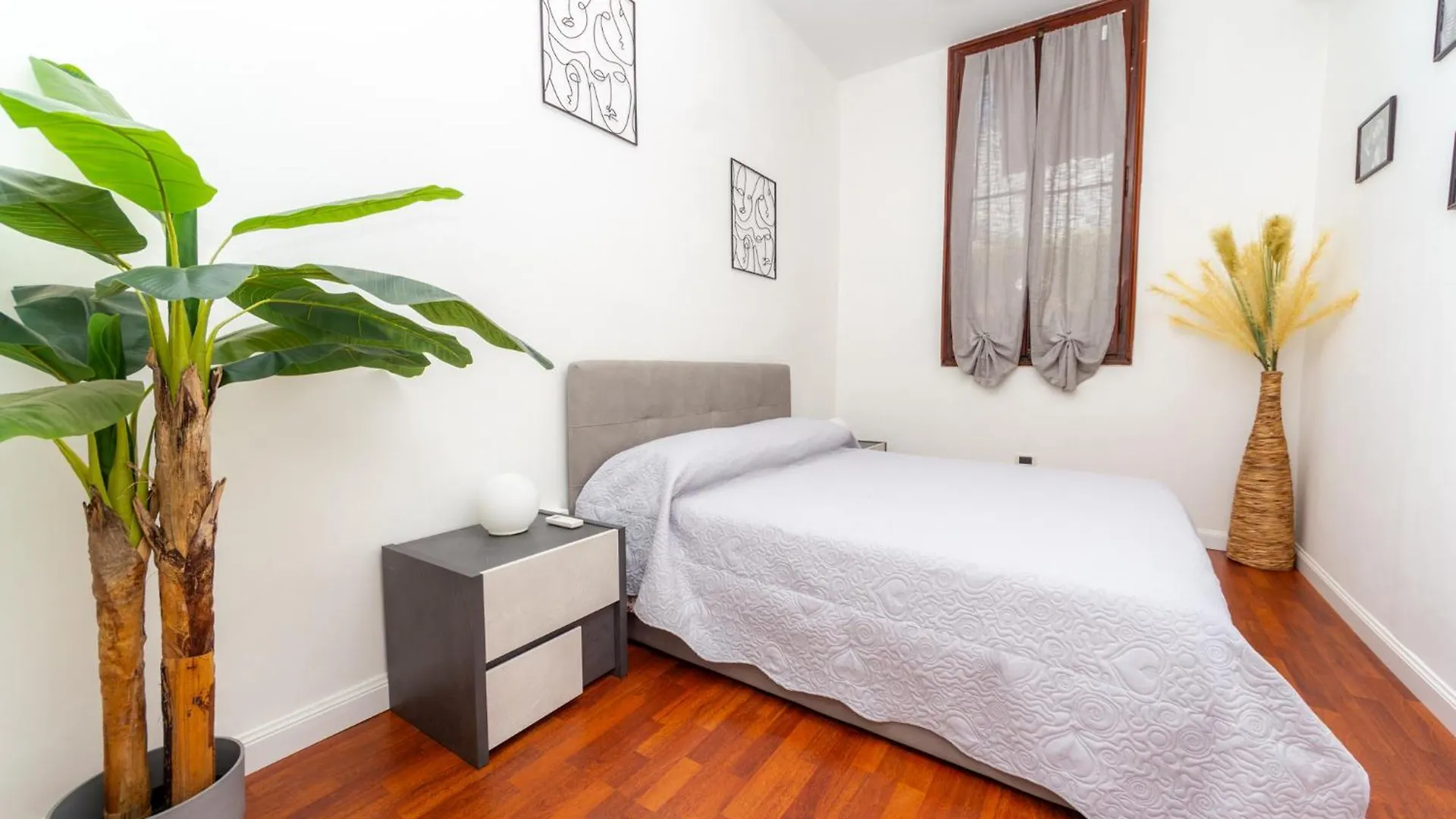Opera Venice Apartment Mestre Italia