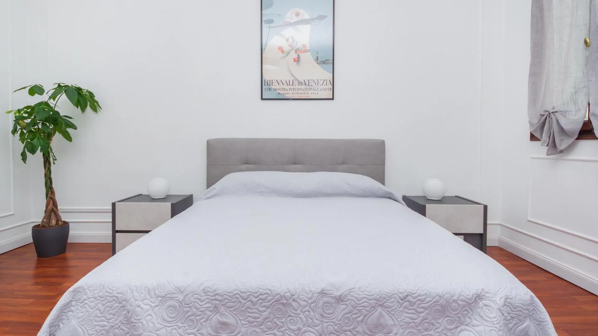 Opera Venice Apartment Mestre