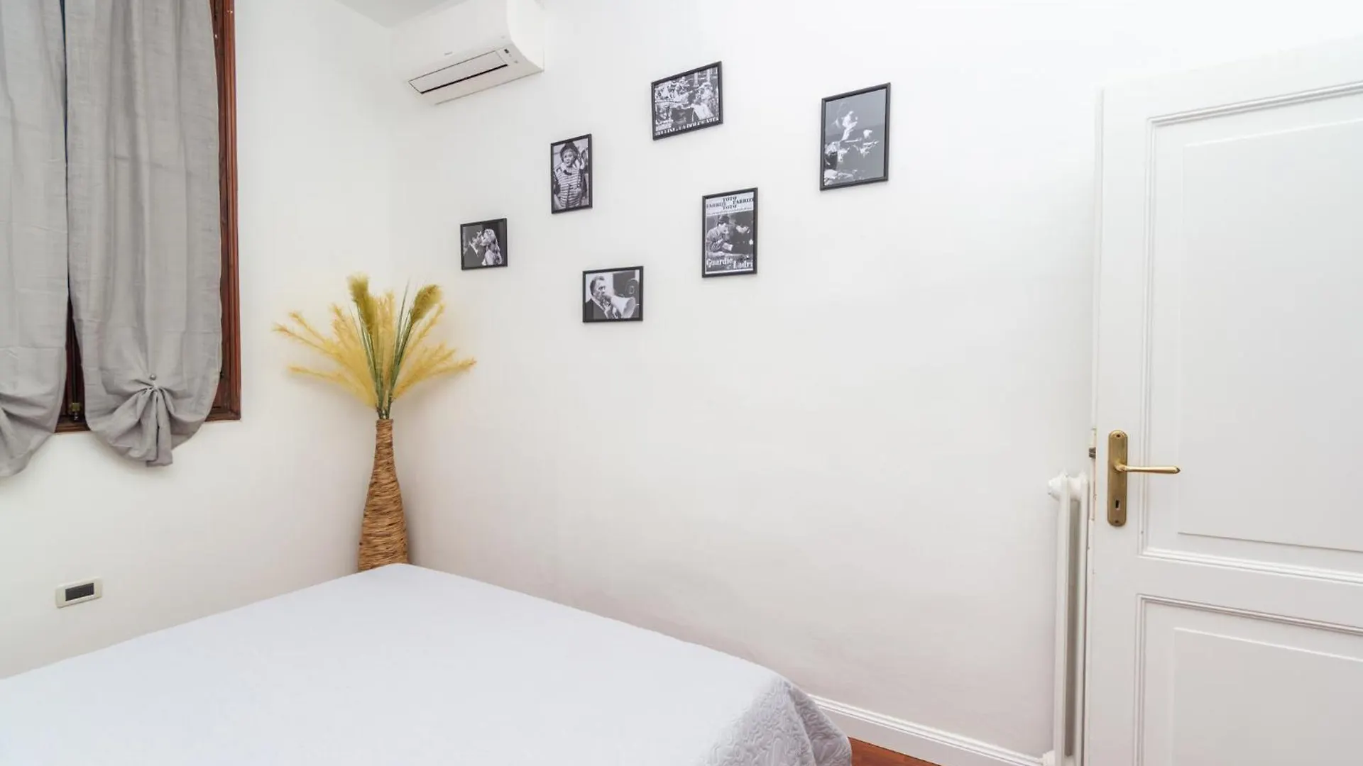 Opera Venice Apartment Mestre 0*,  Italia