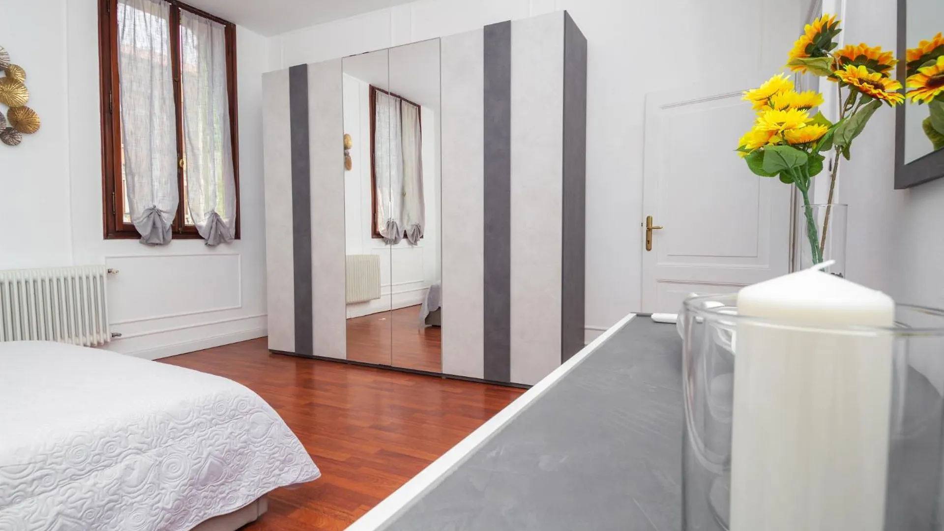 Opera Venice Apartment Mestre Italia